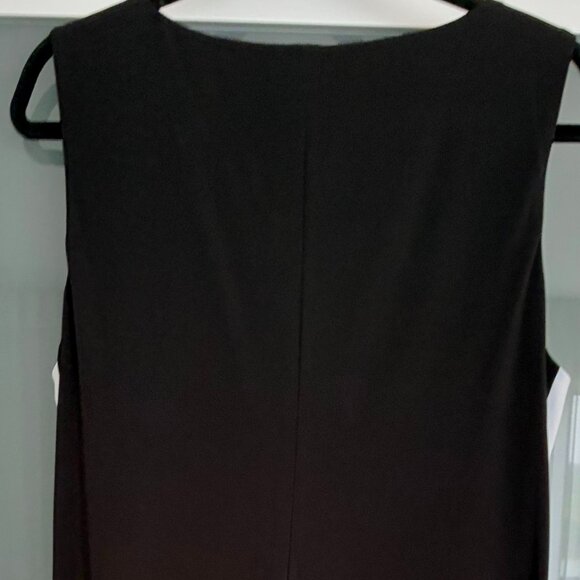 Knee High Black and White sleveless dress by Chaps XL - Picture 4 of 6